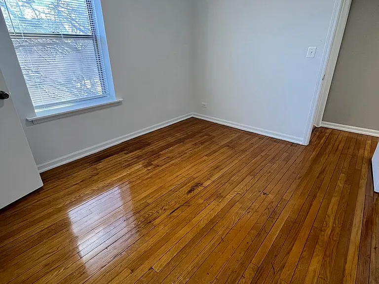 5000 W Adams St — Photo 15