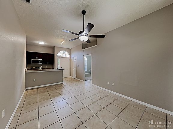 3rd image of 11705 Broad Oak Ct