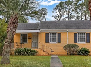 201 E 65th St #A, Savannah, GA 31405