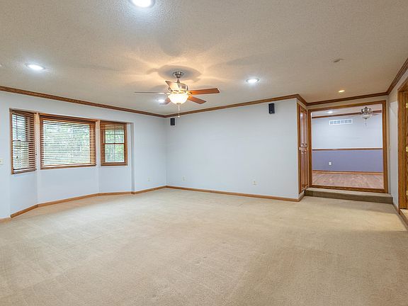 4th image of 1150 Treaty Rd
