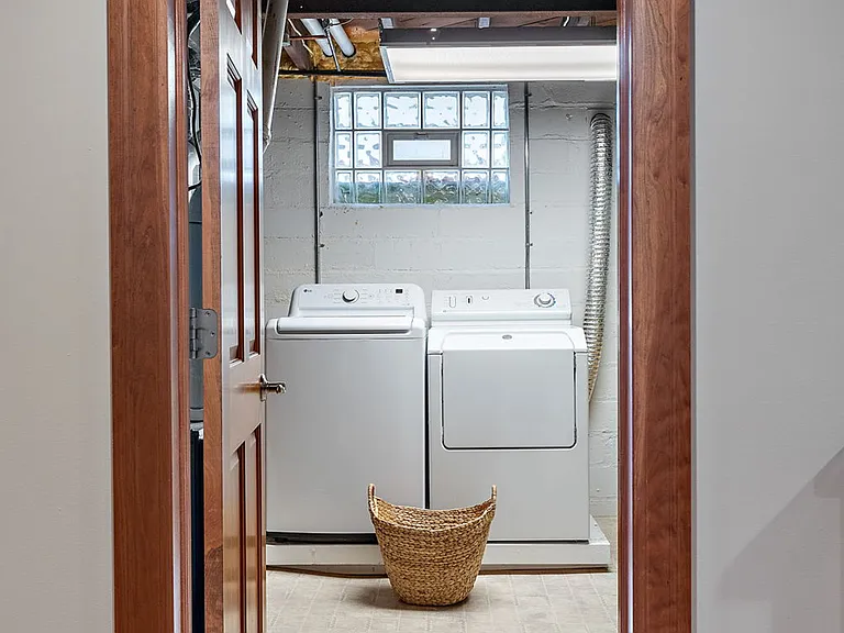 Laundry Room Cabinet