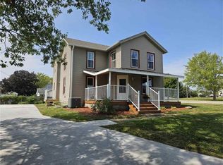 519 Walnut St, Wilton, IA 52778