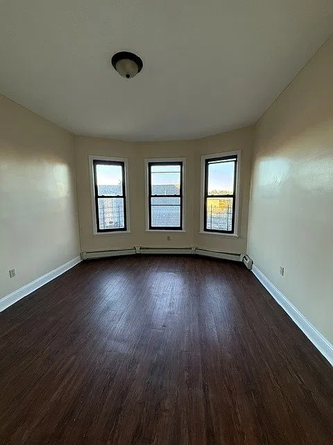 415 Summer Ave