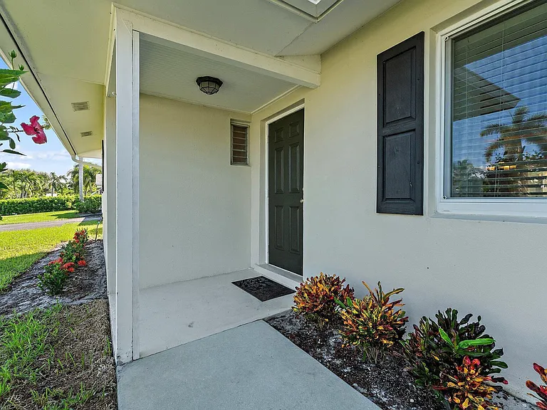 372 Franklin Rd — Photo 7