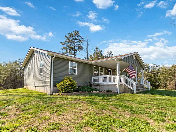 3rd image of 6422 Day Ridge Rd