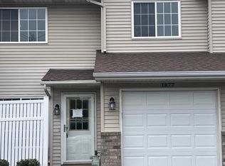 1877 Riverwood Dr #5, Burnsville, MN 55337
