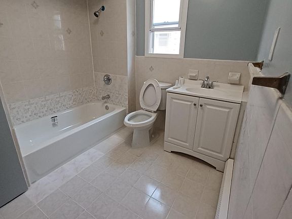 3rd image of 6106 Durham Ave