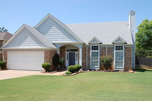 1st image of 718 Berkshire Ln