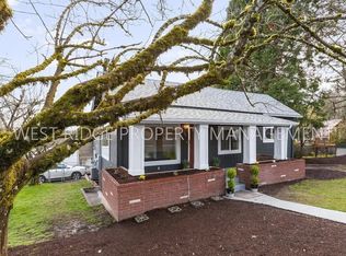 2206 Charman St, West Linn, OR 97068