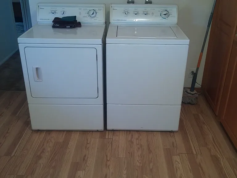 N 400 E — Photo 5
