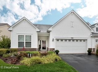1742 Francis Dr, Hampshire, IL 60140