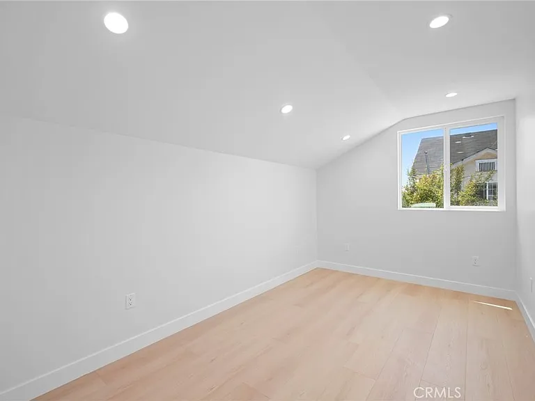 6235 Banner Ave #1/4 — Photo 11