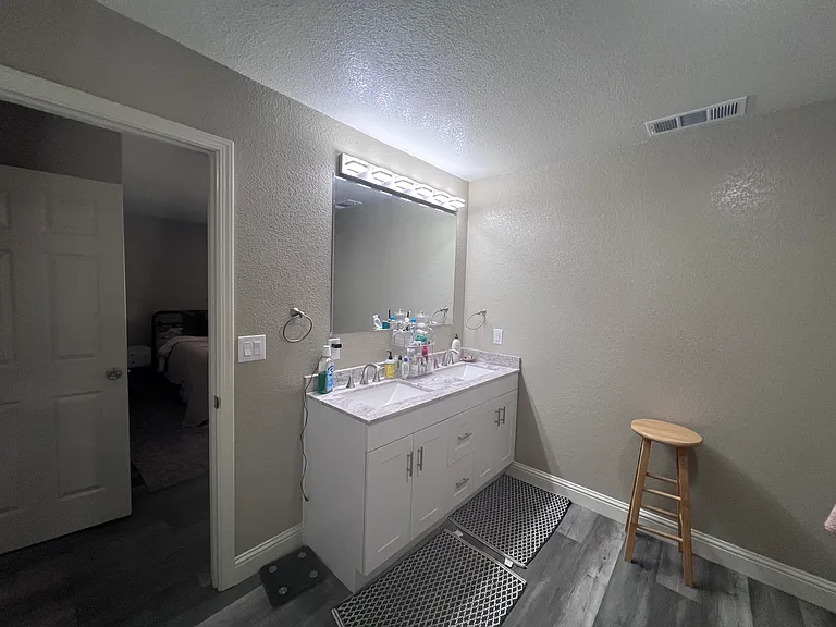 16885 Brandt Rd — Photo 14