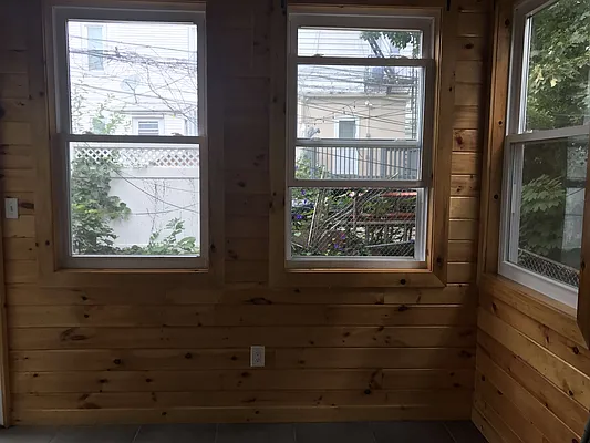 Rented by Realty Nerd | media 8