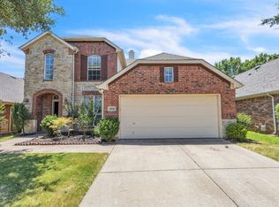3833 Appleton Ln, Flower Mound, TX 75022