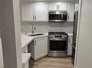 778 La Tierra St UNIT H103, Corona, CA 92879