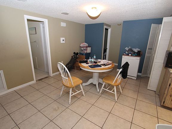 4th image of 7790 Wright Ave