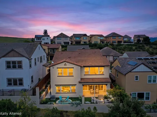 3871 Highpointe Ct, Dublin, CA 94568