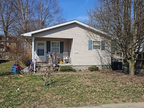 2713 Linden St, Parkersburg, WV 26104