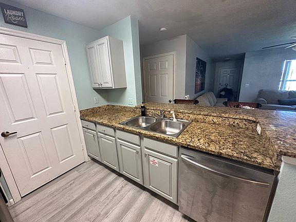 5th image of 1504 Lighthouse Rd Unit 1504