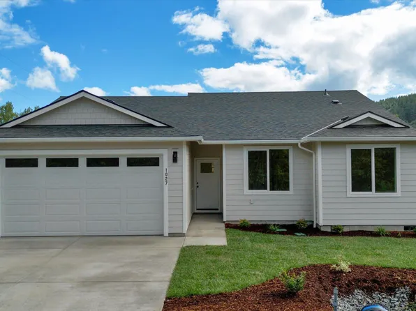 1027 42nd Ave, Sweet Home, OR 97386