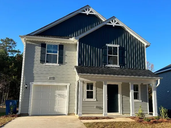 224 Fire Lane, Vass, NC 28394