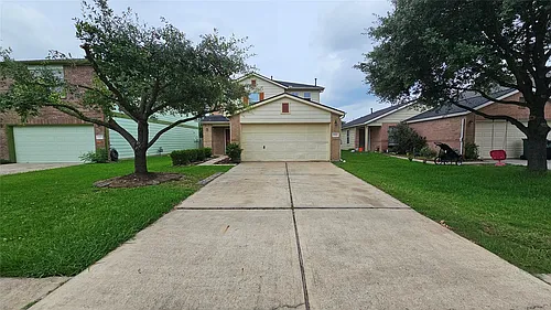 22135 Greengate Dr Photo 1