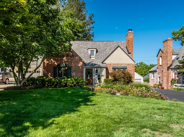 5454 N Illinois St, Indianapolis, IN 46208