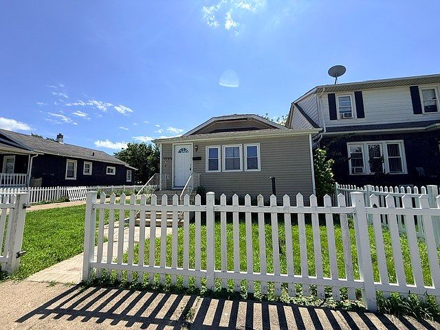 1st image of 1045 W 104th Pl