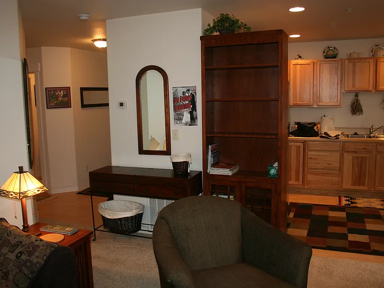 104 Colorado Ave #J — Photo 8