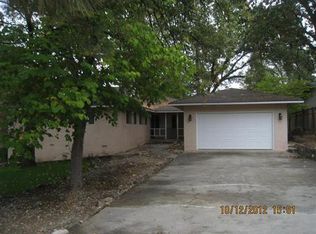 39695 Pine Ridge Rd, Oakhurst, CA 93644