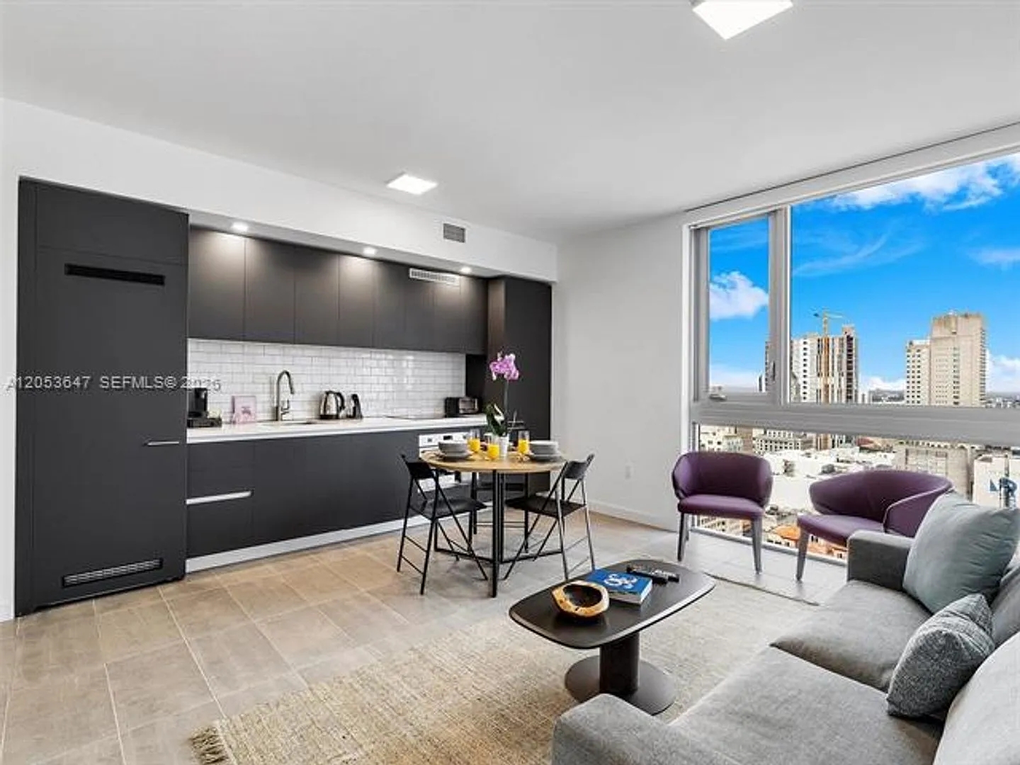 227 NE 2nd St cu-2706, Miami, FL 33132 — Photo 1