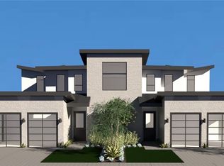 2070 Thurin St, Costa Mesa, CA 92627