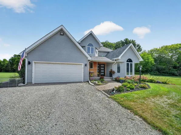 28887 County Road 22, Elkhart, IN 46517