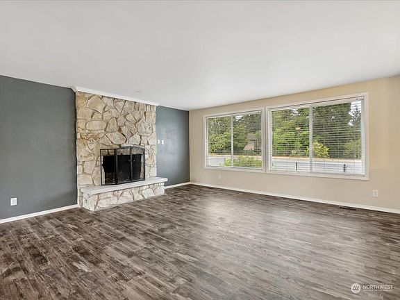 5th image of 17606 North Rd