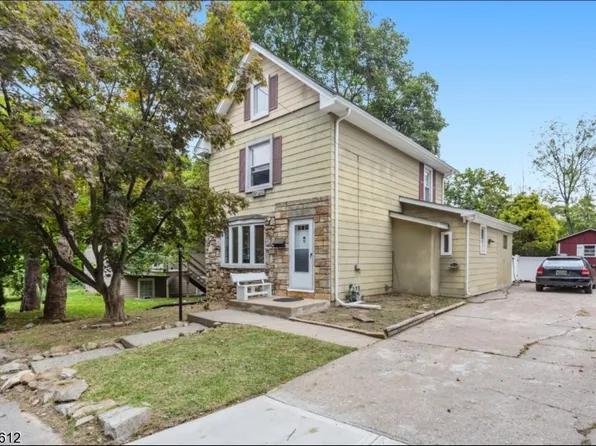 22 Fisher Ave, Washington Boro, NJ 07882