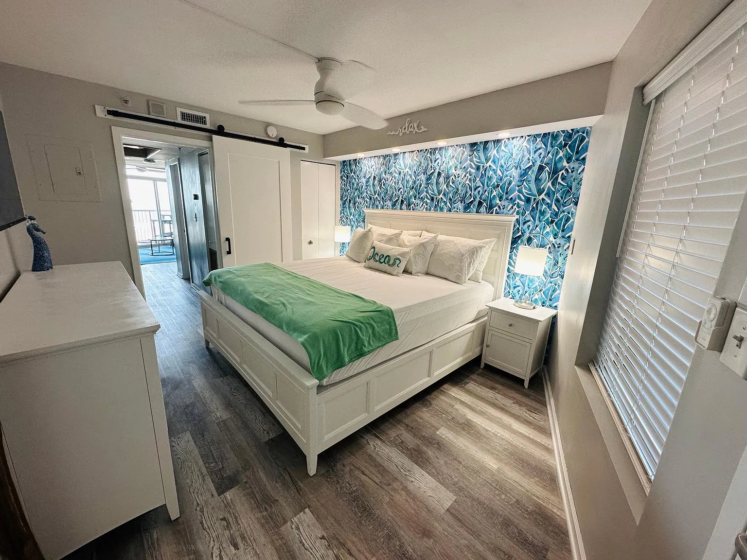 1 bed, 443 sqft, $1,450 — Photo 4