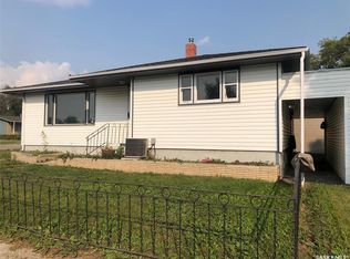 303 4th Ave E, Canora, SK S0A2R0
