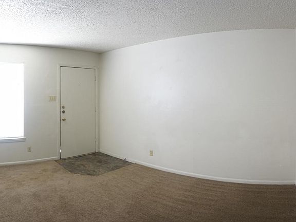 009_Living Room 2_08112021