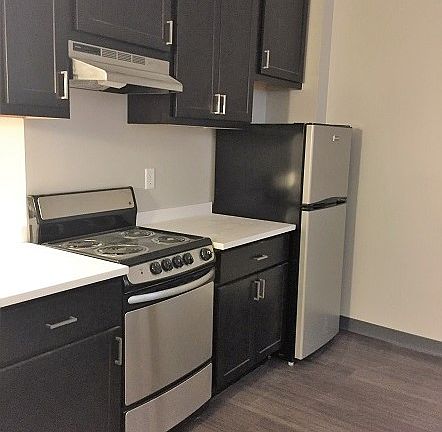 2nd image of 1671 N Prospect Ave APT 102