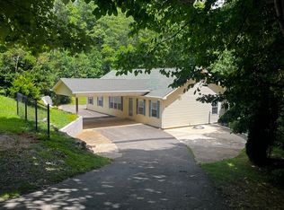 123 Kent St, Black Mountain, NC 28711