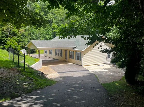 123 Kent St, Black Mountain, NC 28711