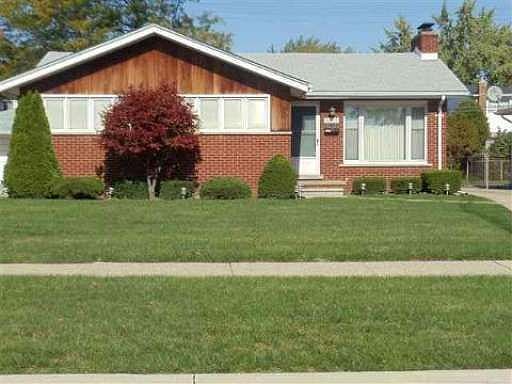 1st image of 20325 Chalon St