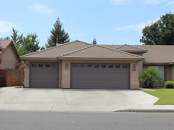 4th image of 2151 W Orange Avenue
