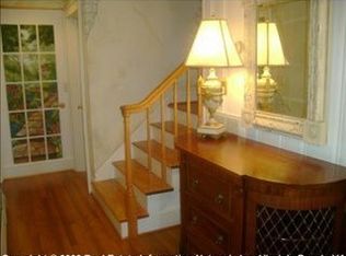 1801 N Alanton Dr, Virginia Beach, VA 23454