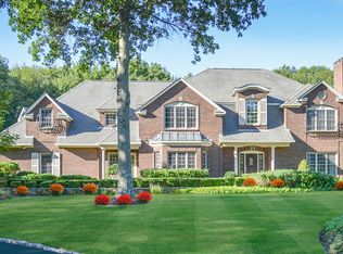 5 Cedar Rock Mdws, East Greenwich, RI 02818