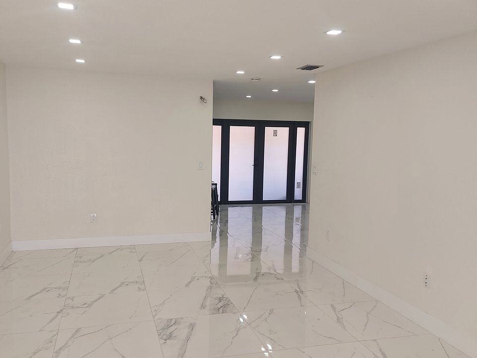 2nd image of 6523 SW 136th Ct