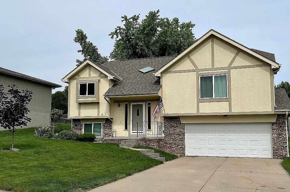 1st image of 2304 Corn Dr