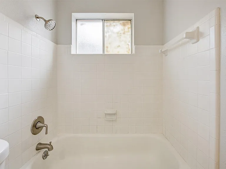 16603 Kieth Harrow Blvd — Photo 39