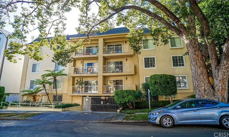 1st image of 1535 S Bentley Ave APT 101